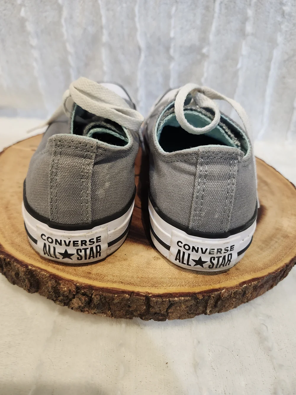 Converse classic low